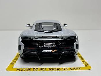 Amazon.co.jp: Autoart 1/18 McLaren 675LT Silica white
